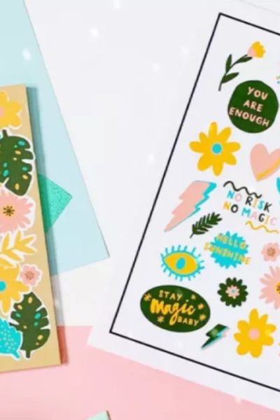 How to make stickers with Cricut